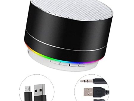 Altavoz Inalámbrico Portátil Mini Bluetooth Wireless Compacto Trompeta Luz LED Bass Sonido Estéreo USB Micro SD Radio FM para Computadora Portátil Tableta Teléfono Inteligente Embalaje Deteriorado Online Hot Sale